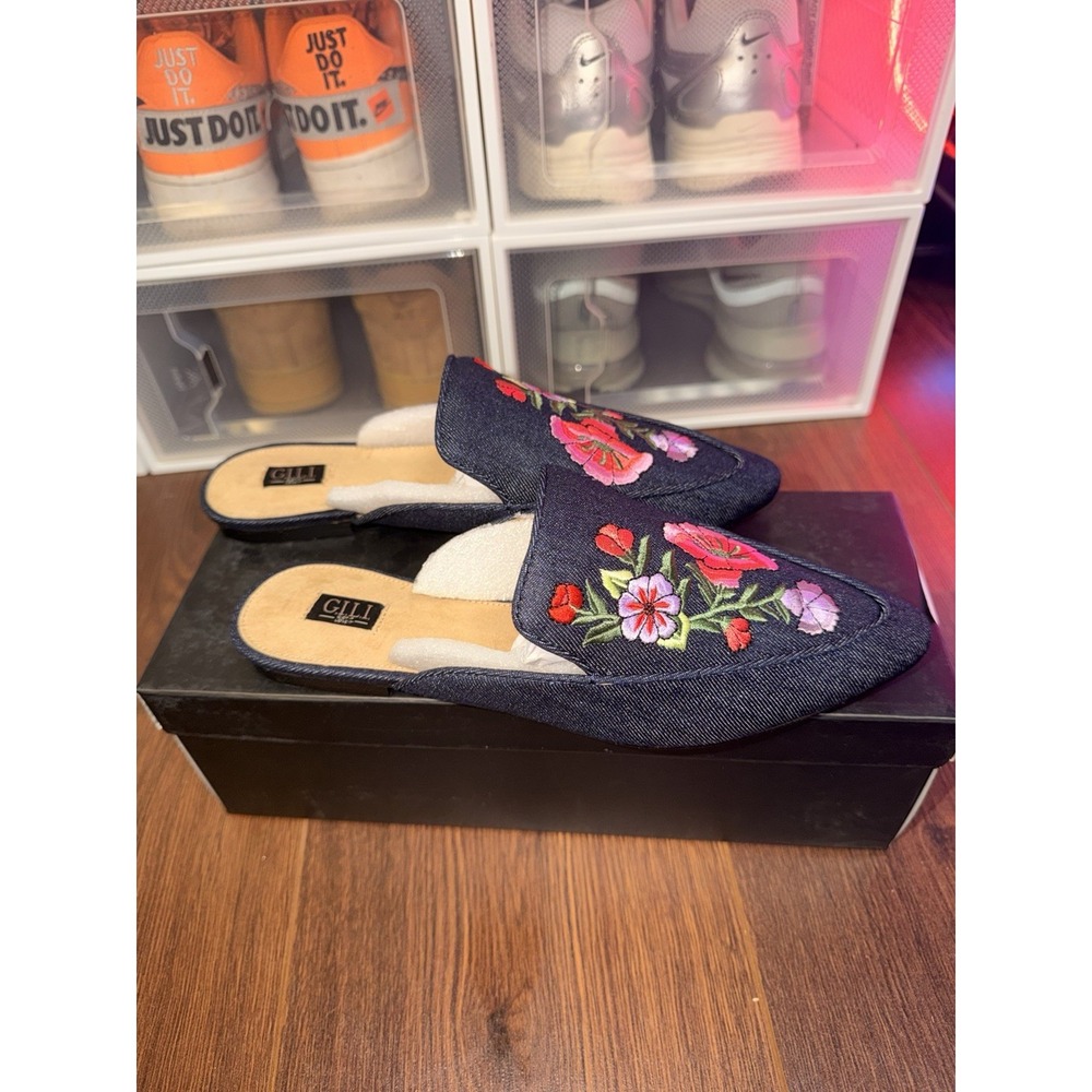 g.i.l.i. got it love it Shoes Size 7 GI-HILDEY Flats Denim Flowers Leather